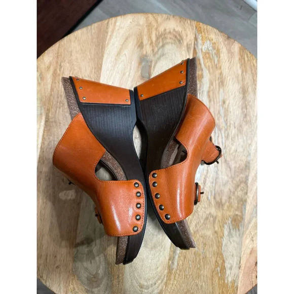 Dansko size 40 Wedge Sandal, Brown Leather, Adjustable Buckle Strap, Women’s - Picture 5 of 7